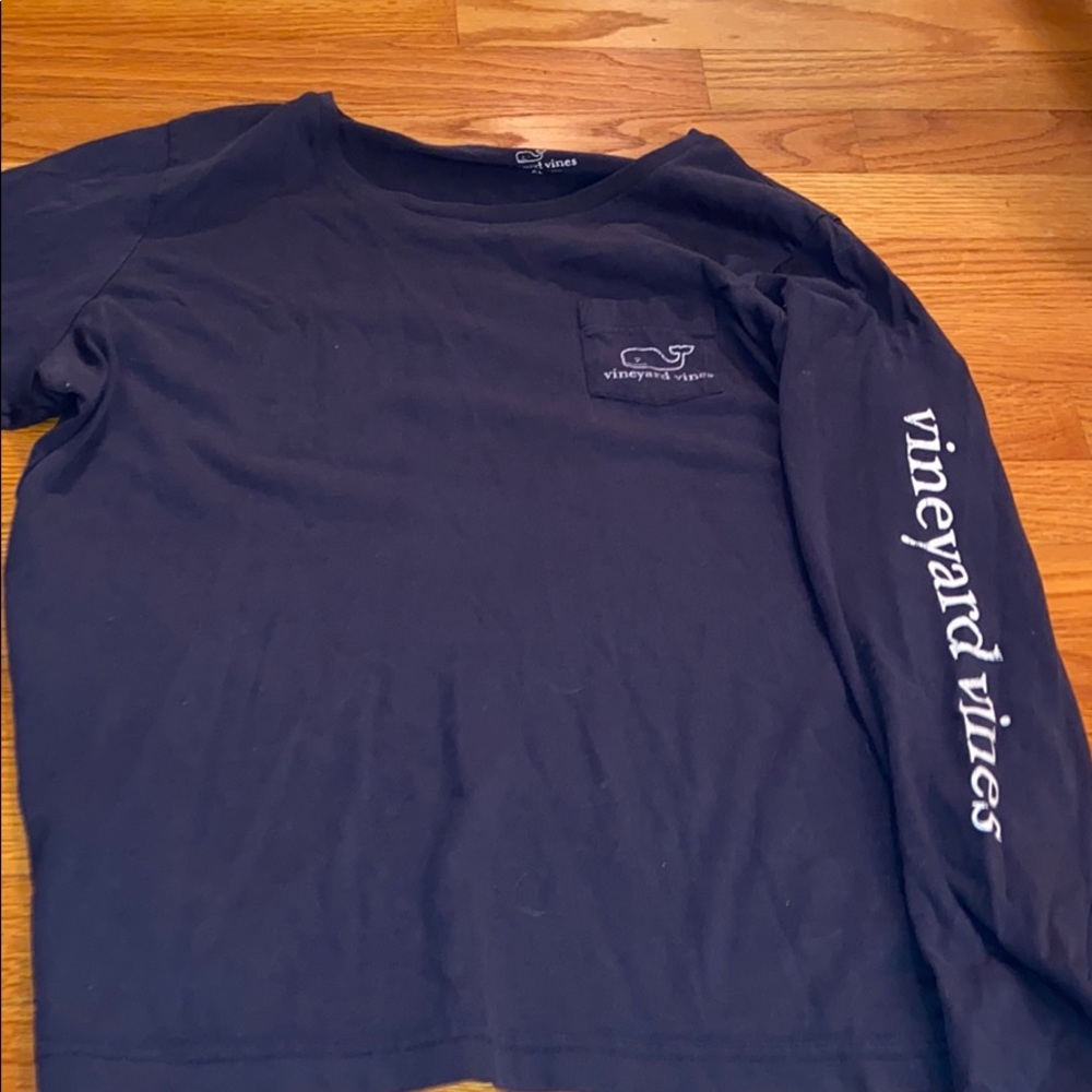 Vineyard vines
